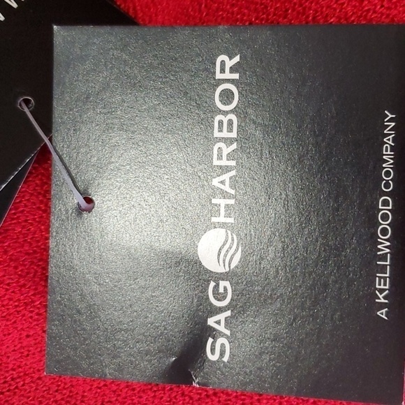 Sag Harbr red SS embroidered top NWT size large - Picture 13 of 13